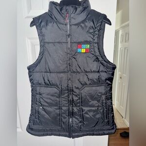 Ladies Black Puffer Vest ‎– “BERLIN” Colour-Block Logo Embroidery (Size L) 2001